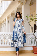 Sleeveless brush painted cotton full suit (extra sleeves available) blue n white