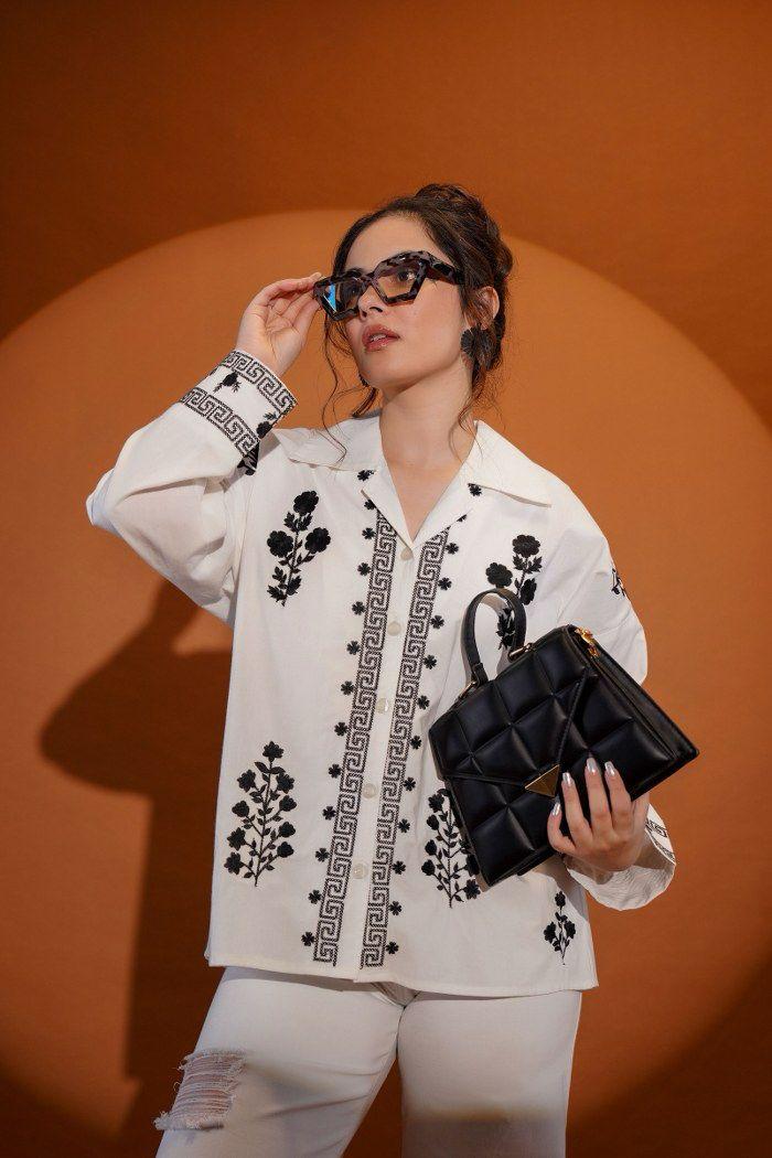 Baggy fit embroidered shirt