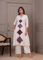 Pretty cotton appliqué work kurta pant