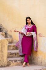 Stylish cotton V neck embroidered suit set