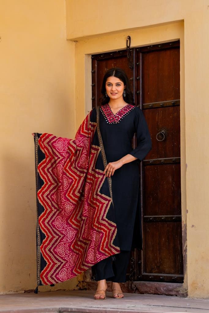 V neck muslin suit set