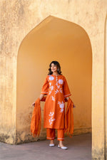Pure cotton embroidered suit in rust