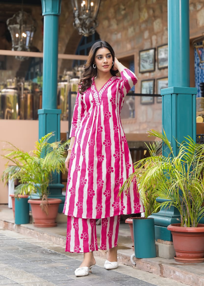 Super wow cotton digital print kurta pant in pink