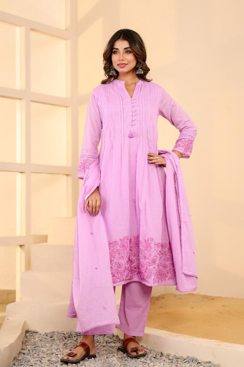 Pure Mul cotton lining embroidered suit set in pink