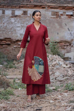 Smart appliqué work kurta pant in red