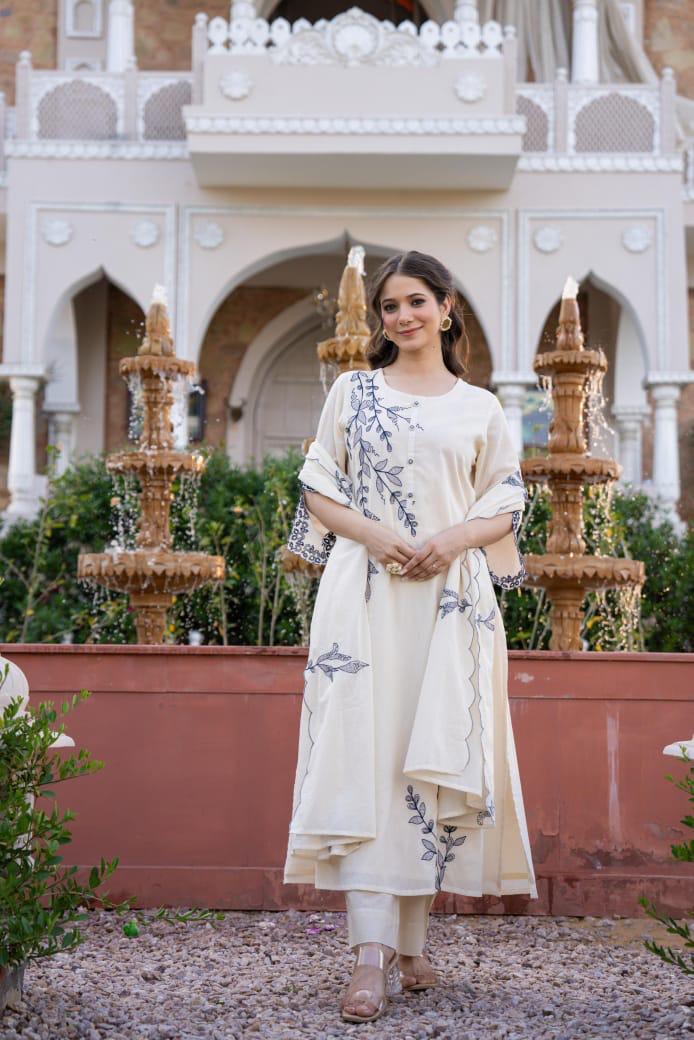 Pure Mul cotton lining embroidered suit set with designer sleeeves in white