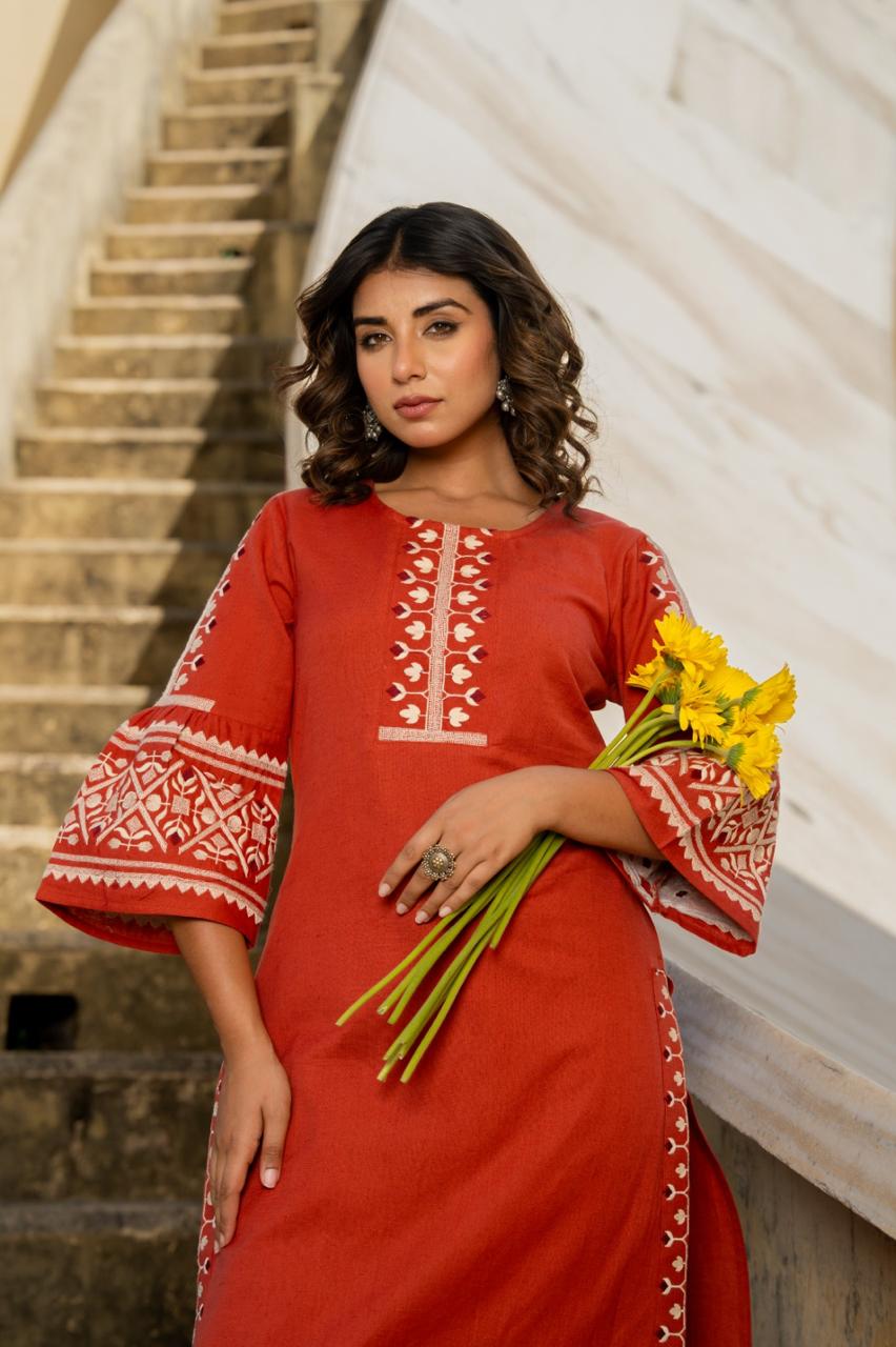Smart embroidered culottes kurta pant in rust
