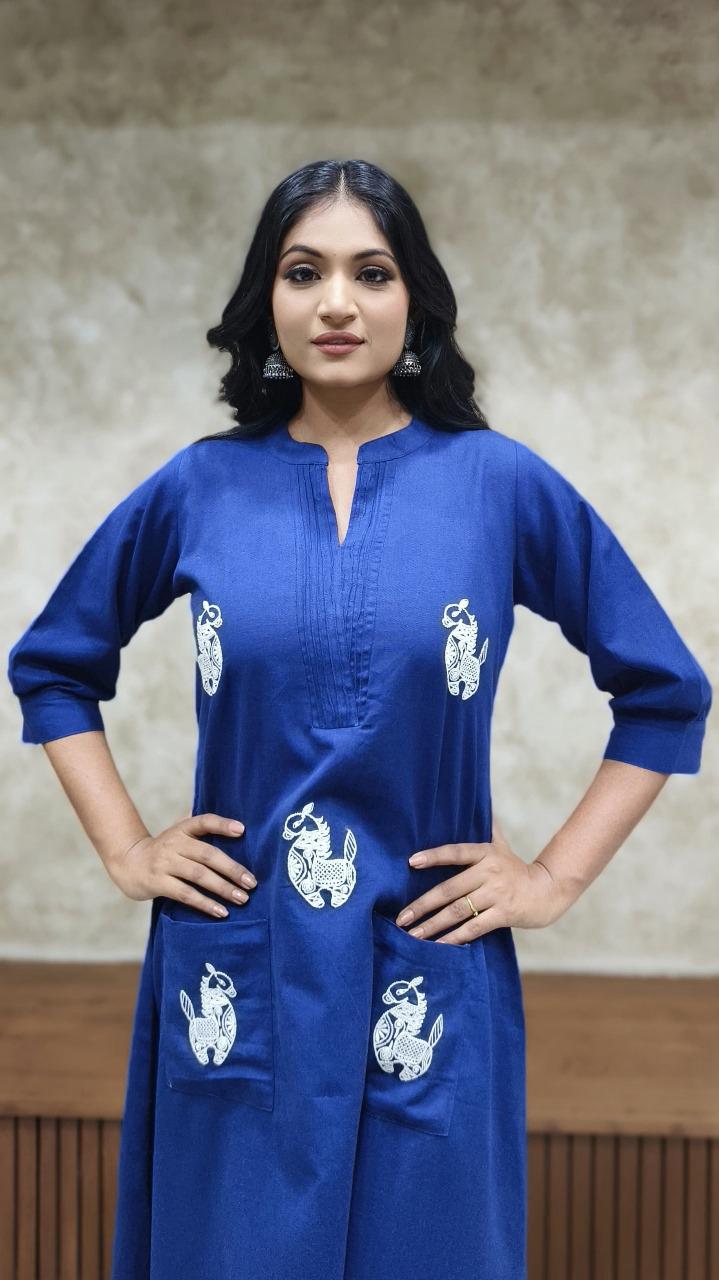 Flex Cotton embroidered kurta pant in blue