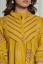 Gorgeous cotton short top in yellow