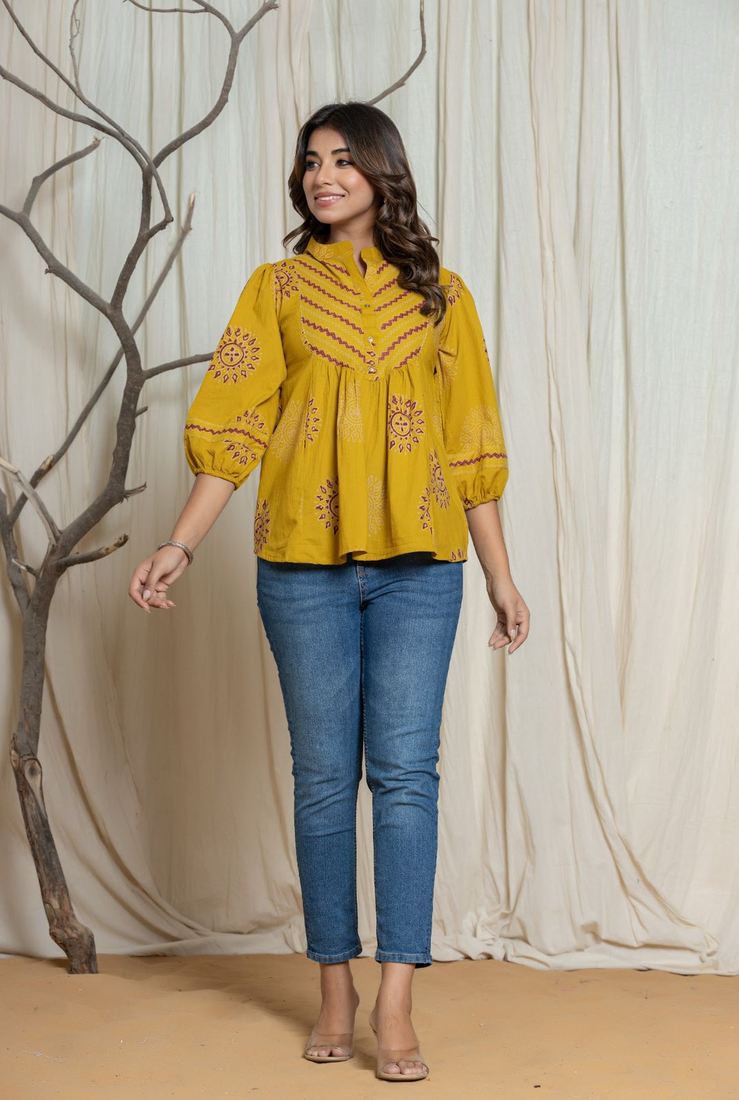 Gorgeous cotton short top in yellow