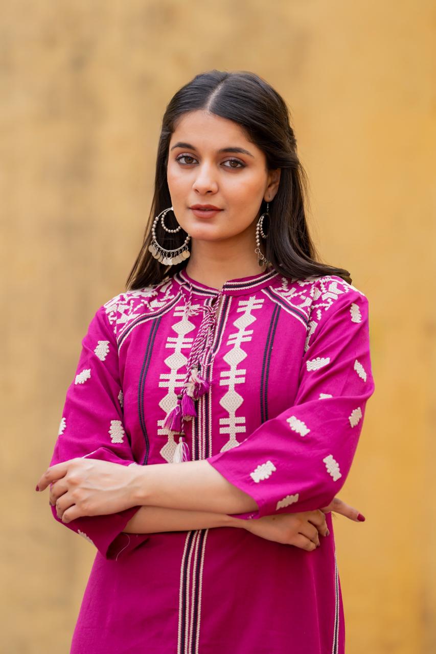 Super embroidered cotton one piece