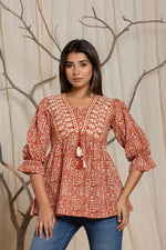 Gorgeous cotton Kalakaari short top inred