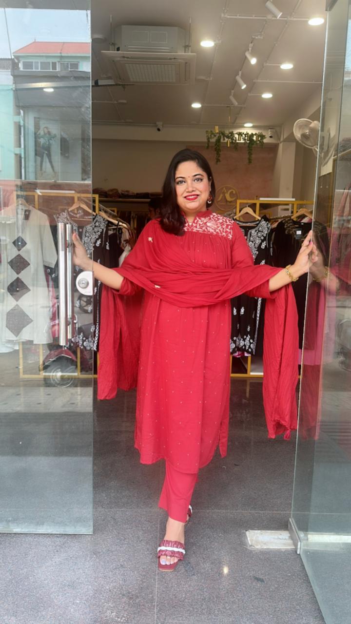 Best selling is restocked on high demand ! Pure cotton embroidered suit set