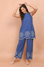 Smart sleeveless embroidered co ord set slight slim fit Smart sleeveless embroidered co ord set slight slim fit