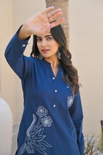 Smart embroidered cotton kurta pant