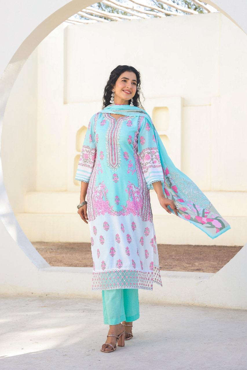 Cotton lace detailing suit set in blue