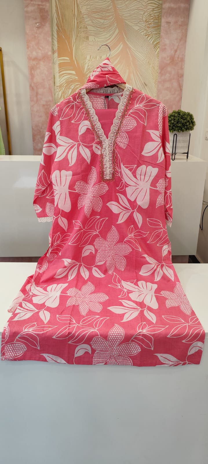 V neck cotton suit set in pink