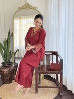 Pretty pretty cotton embroidered co ord set