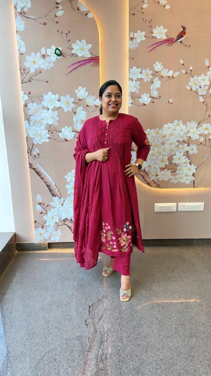 Restocked the best seller pure cotton full suit set in wine