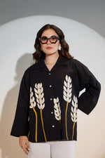 Loose fit digital printed shirt in black