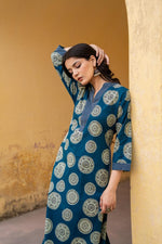 V neck cotton mandala art inspired kurta pant