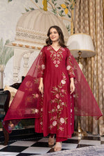 Super Mul Chanderi lining suit set apt for any occasion
