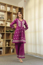 Super pretty amazing co ord set in wine