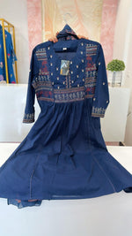 Worli art embroidered full suit set in blue