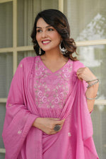 Pure Mul cotton lining embroidered suit set in pink