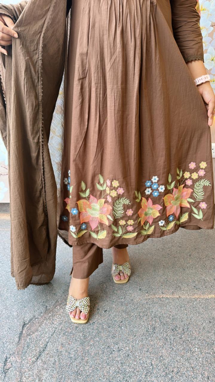 Best selling pure cotton fully embroideredsuit set in brown