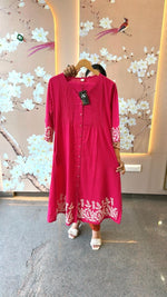 Pretty embroidery flex cotton kurta pant in Rani pink