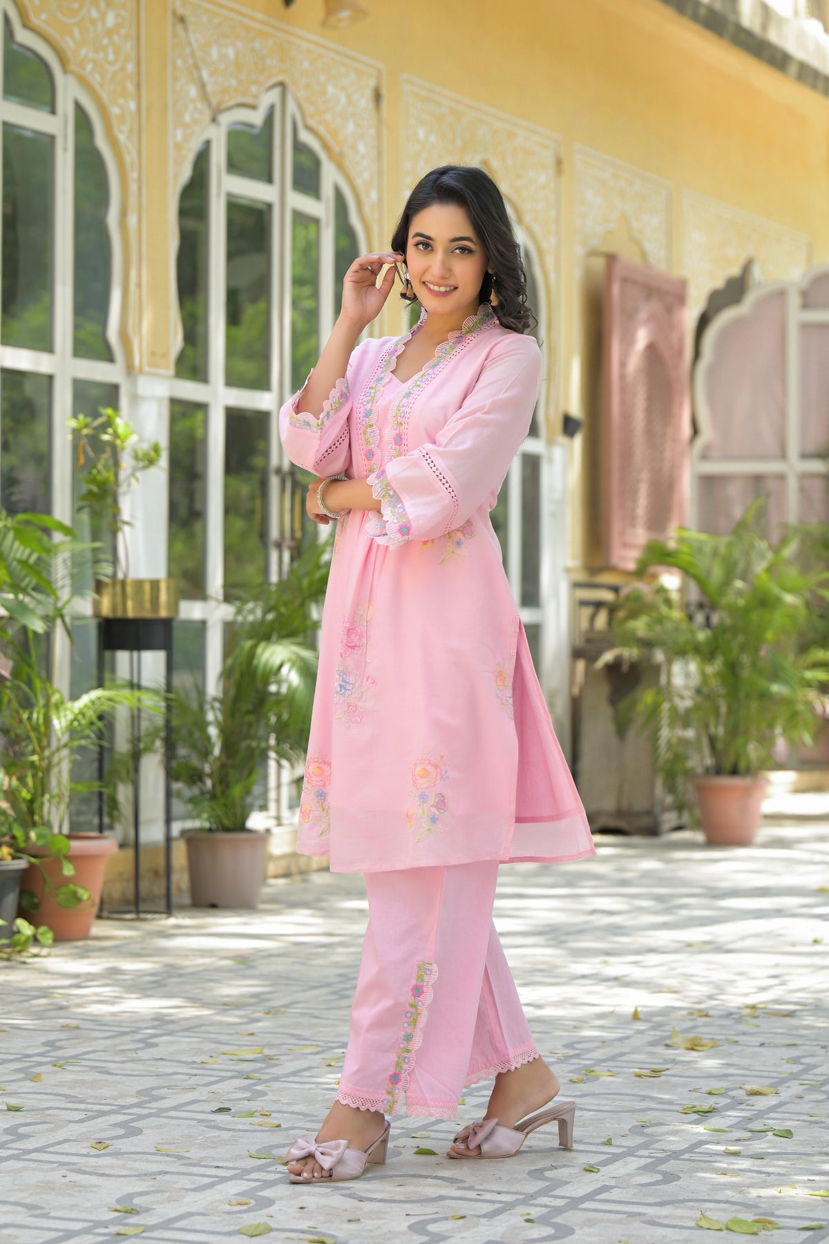 Wow wow Mul cotton embroidery co ord in pink