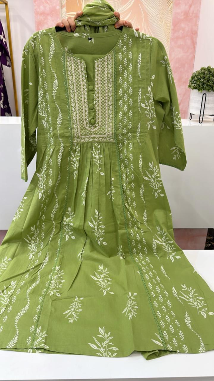 Pure cotton suit set paired with Mul cotton dupatta in green