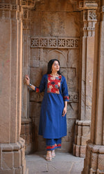 Appliqué work cotton kurta pant in blue