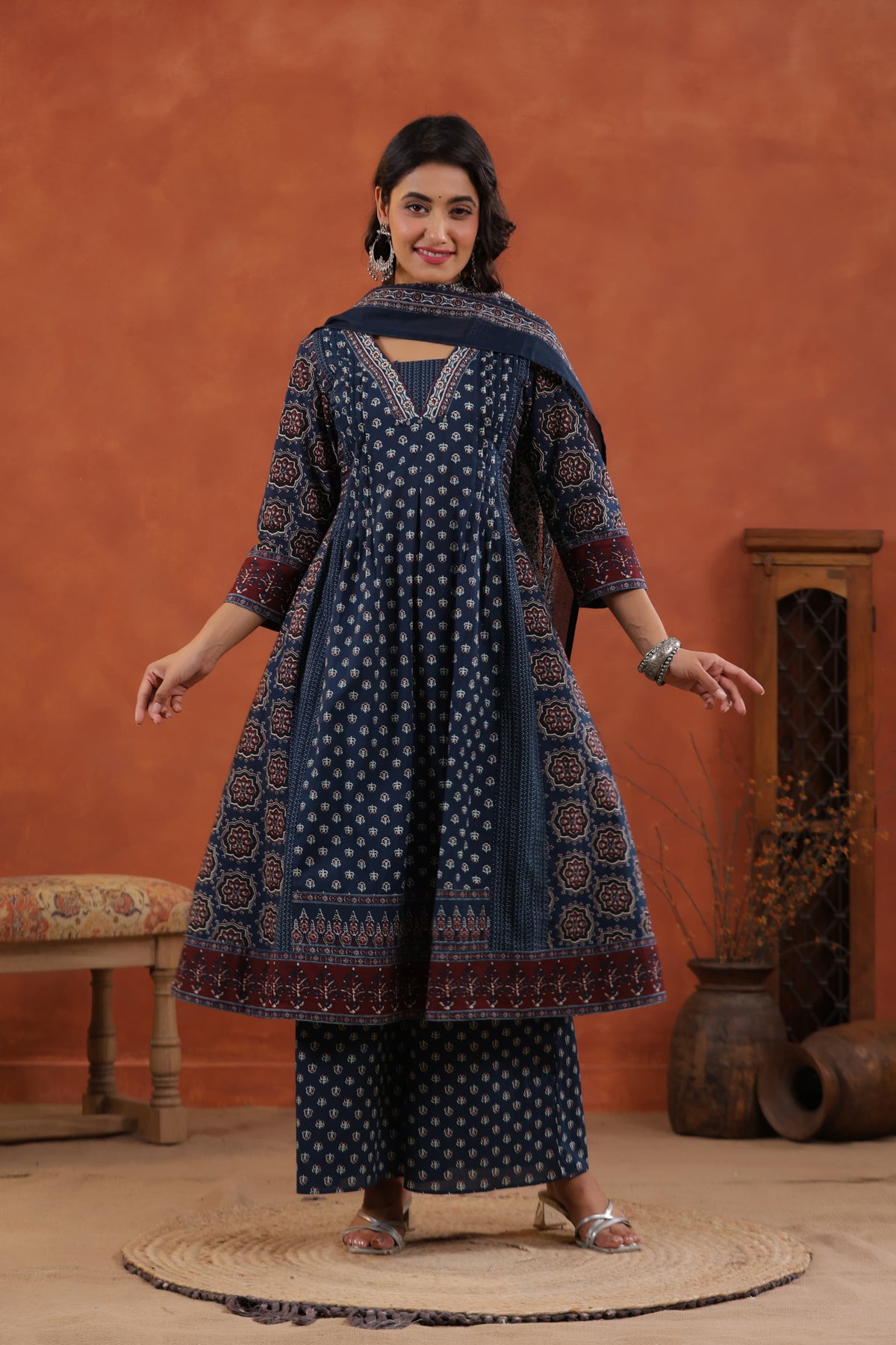 Wow designer cotton suit set in blue