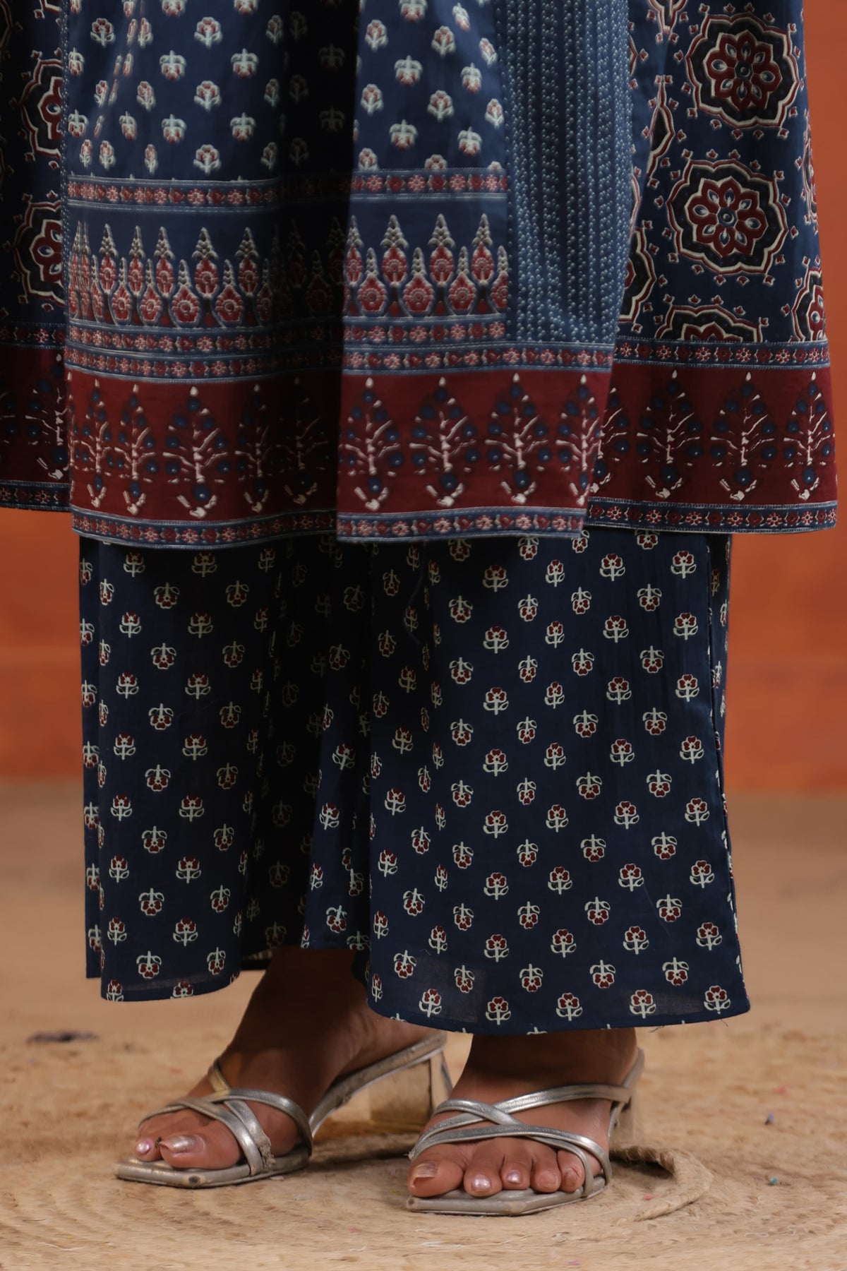 Wow designer cotton suit set in blue