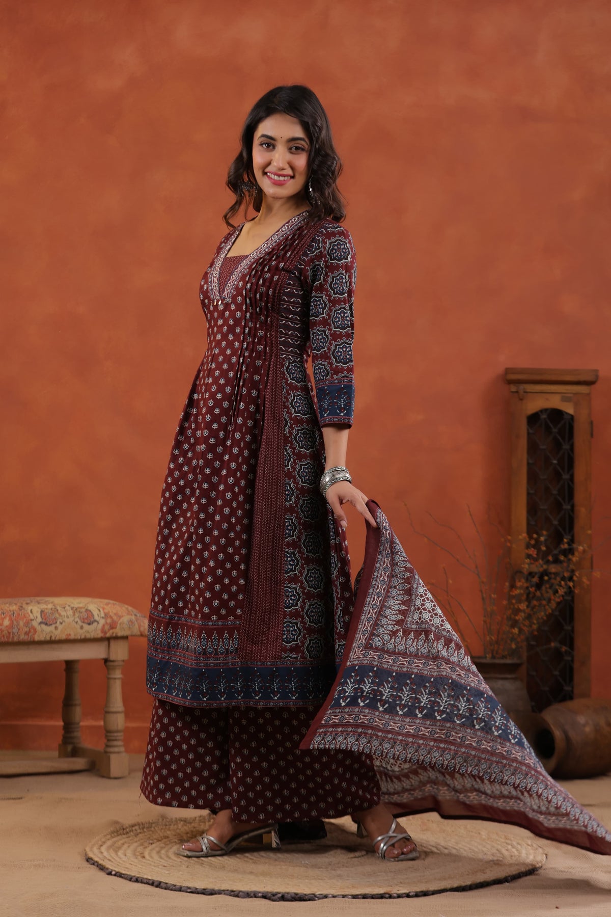 Wow designer cotton suit set in red