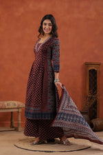 Wow designer cotton suit set in red