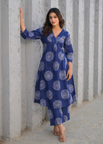 Beautiful summer Vneck Kurta pant