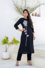 Cotton set with pretty handwork on the kurta in black