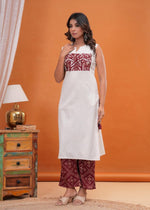 Pretty appliqué work kurta pant
