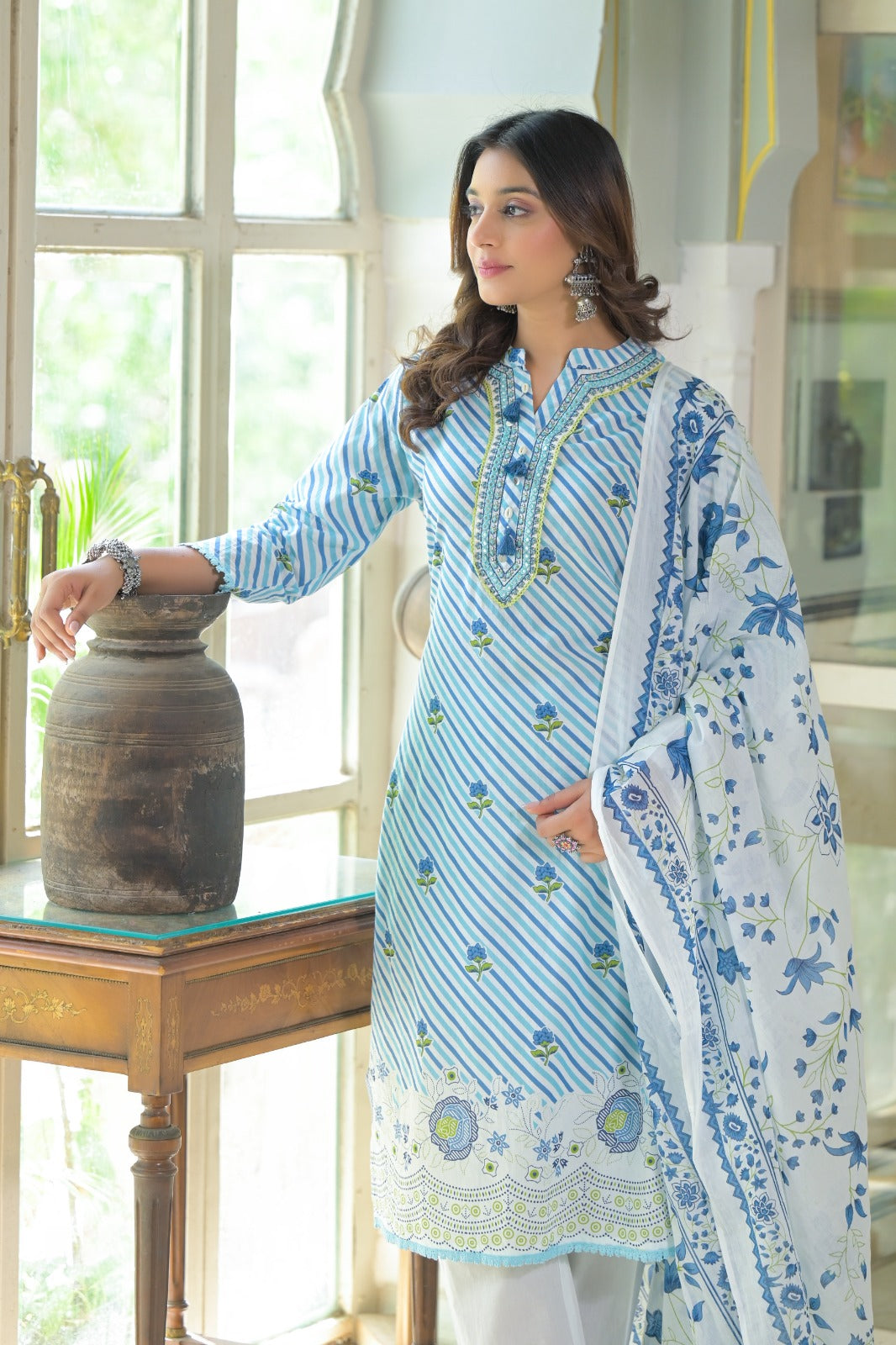 Smart cotton lehariya suit in blue