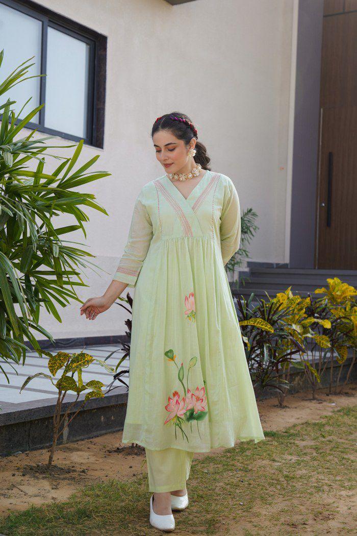 Soft n elegant Mul cotton lining kurta pant
