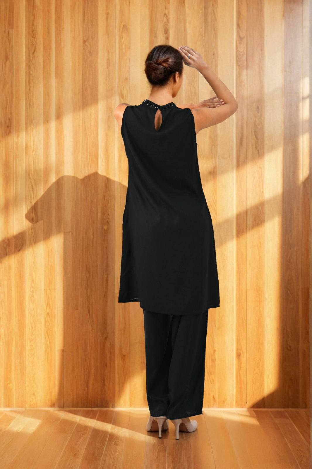 Stylish cotton co -ord set in black