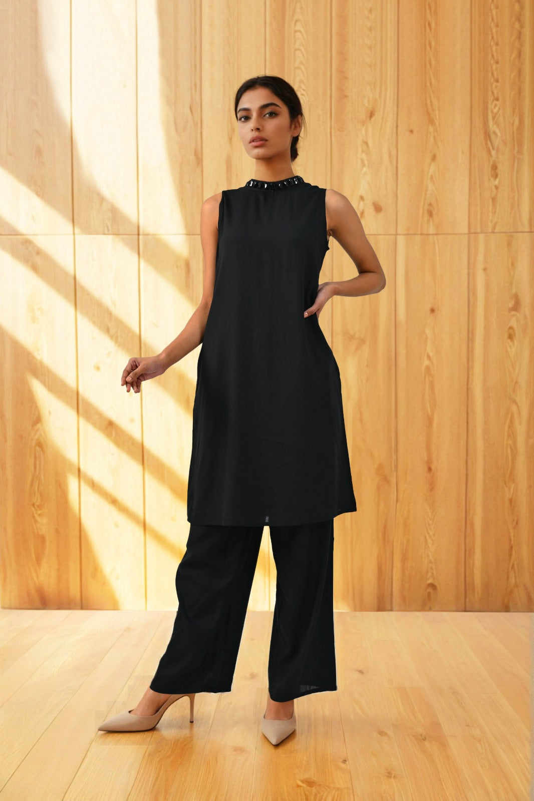 Stylish cotton co -ord set in black