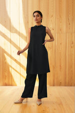 Stylish cotton co -ord set in black