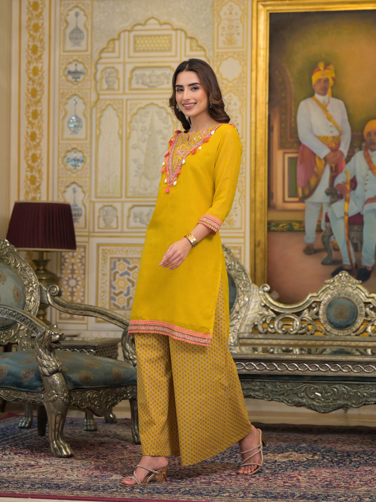 Smart culottes set in pure cotton with beautiful detailing