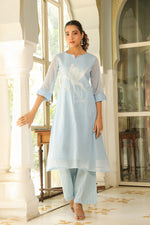 Soft n elegant embroidered Mul cotton kurta pant