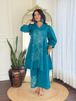 Gorgeous embroidered co ord set with pocket