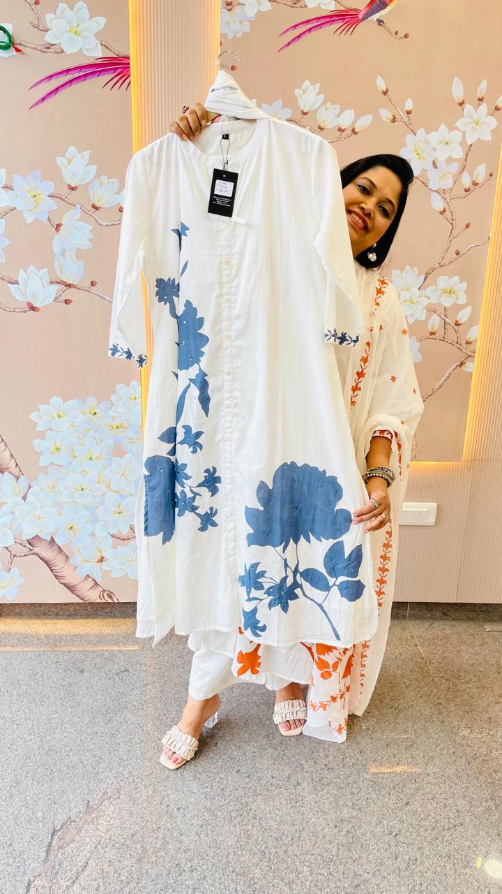 Premium cotton lining white n rust full suit paired with Mul cotton dupatta in blue